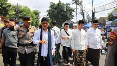 Sekretaris TKN Prabowo-Gibran Nusron Wahid menekankan Gus Miftah bukan anggota TKN-TKD Prabowo-Gibran ataupun partai politik pendukung.