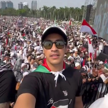 Terpopuler: Artis Indonesia Aksi Bela Palestina hingga Amalan Shalawat Megawati