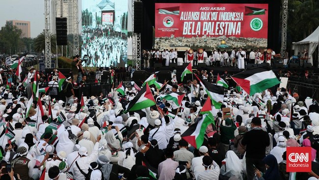 Unjuk rasa ini mencerminkan meningkatnya kegelisahan atas melonjaknya jumlah korban sipil dan penderitaan akibat konflik Gaza-Israel yang sedang berlangsung.