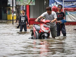 Anggota DPRD Dorong Pemprov DKI Segera Keruk Saluran Air Demi Cegah Banjir