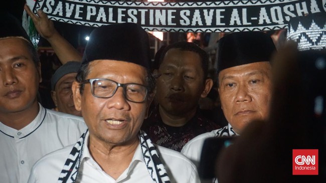 Cawapres Nomor Urut 3 Mahfud MD mengungkap alasan pemerintah memberikan izin penggunaan lahan di IKN Nusantara di Kalimantan Timur mencapai 190 tahun.