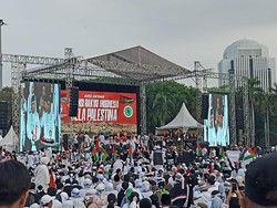 Cerita Warga Bandung hingga Makassar Datang ke Monas Demi Aksi Bela Palestina