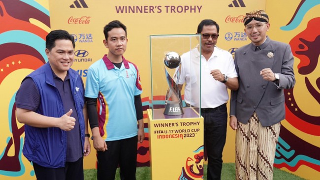 Kota Solo menjadi kota terakhir yang menggelar Trophy Experience FIFA World Cup U-17 atau Piala Dunia U-17 2023, Minggu (5/11).