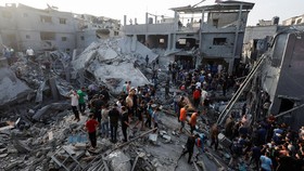 Usai Gaza, Drone Israel Kini Gempur Kamp Pengungsi di Tepi Barat