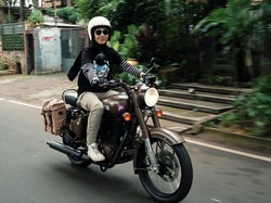 Ananda Omesh Lelang Motor Royal Enfield Kesayangan 100 Persen untuk Palestina