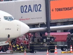 Kisah Haru, di Balik Penyanderaan 18 Jam di Bandara Jerman
