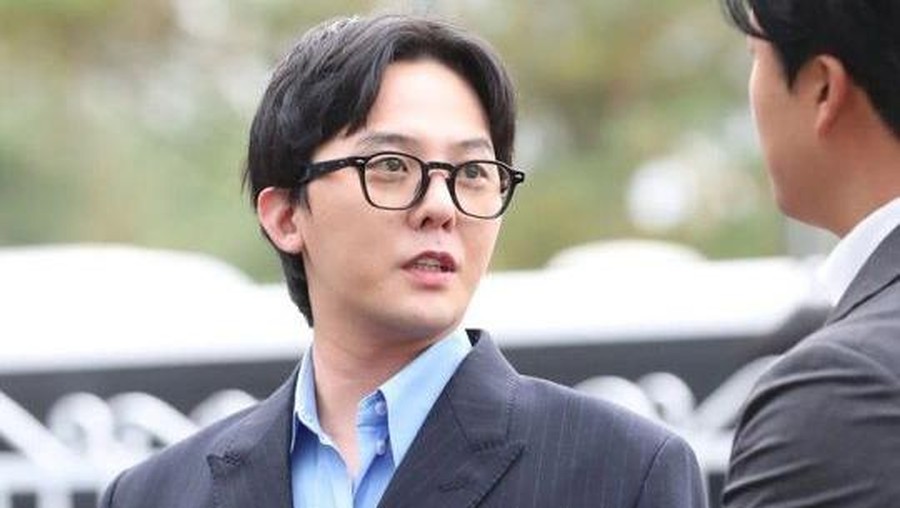 Bantah Pakai Narkoba, G-Dragon Hadir di Pemeriksaan Polisi Bantah Pakai Narkoba, G-Dragon Hadir di Pemeriksaan Polisi