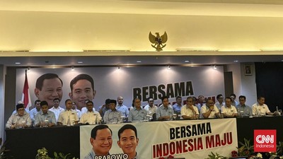 Struktur tim pemenangan terdiri dari pembina, pengarah, penasihat, pakar, hingga koordinator relawan. Wiranto hingga Kaesang masuk dalam tim tersebut.