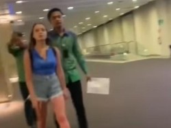 Viral Anak Bule Tak Mau Pulang dari Bali Saat di Bandara Ngurah Rai