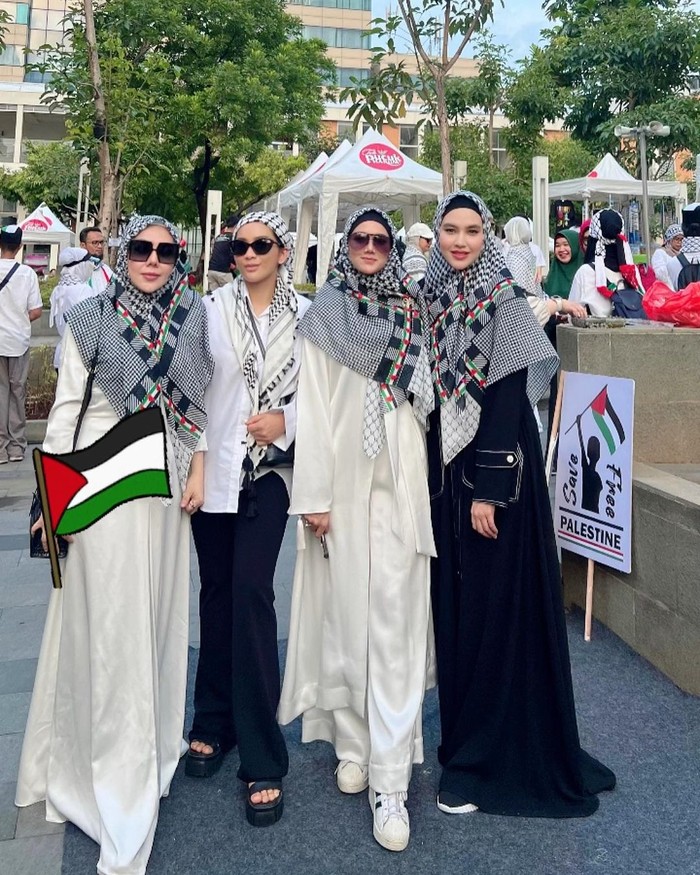 Wiwiek Hatta, Rozma Suhardi, Mulan Jameela, Kartika Putri