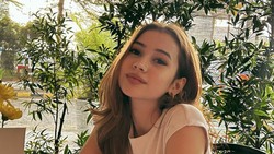 Ibunda Akui Jarang Komunikasi dengan Suami, Orang Tua Sandrinna Michelle Sudah Cerai?