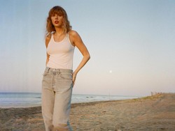 Lirik Lagu All You Had To Do Was Stay (Taylor's Version) - Taylor Swift