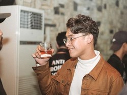 Lirik Lagu I Just Couldn't Save You Tonight - Ardhito Pramono