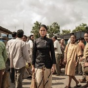 Mengenal Kebaya Janggan, Kebaya Jeng Yah Si 'Gadis Kretek' yang Anggun dan Elegan