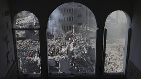 Kisah Pilu Seorang Kakek Kehilangan Cucu Imbas Dibom Israel di Gaza