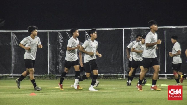 Pelatih Timnas Indonesia U-17 Bima Sakti menegaskan skuad arahannya dalam kondisi siap tempur menghadapi Ekuador di laga perdana Piala Dunia U-17 2023.