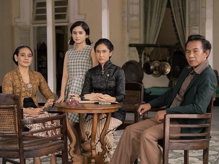 3 Fakta Tak Terduga Rukayah Gadis Kretek Versi Novelnya, Ternyata Punya Suami & Anak