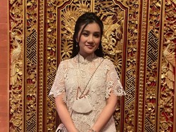 Mualaf 2 Minggu Sebelum Nikah, Ini 7 Potret Istri Blasteran Menko Yusril Mahendra