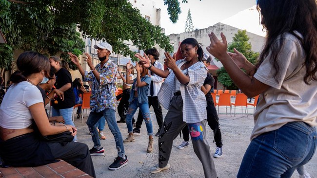 FOTO: Geliat Korean Wave di Negara Komunis Kuba