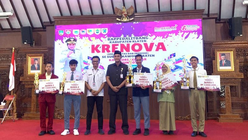Lomba Krenova Kabupaten Klaten tingkat pelajar tahun 2023 telah usai digelar di Pendapa Ageng Klaten, Rabu (8/11).