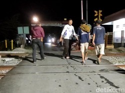 Hendak Berangkat Kerja, Buruh Pabrik di Lamongan Tewas Tertabrak KA