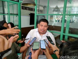 Ketua Bawaslu Makassar Walk Out saat Rapat Pleno KPU soal Data Pemilih