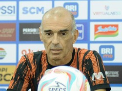 Fernando Valente Yakin Arema FC Bisa Kejutkan Persib