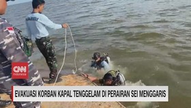 VIDEO: Evakuasi Korban Kapal Tenggelam di Perairan Sei Menggaris