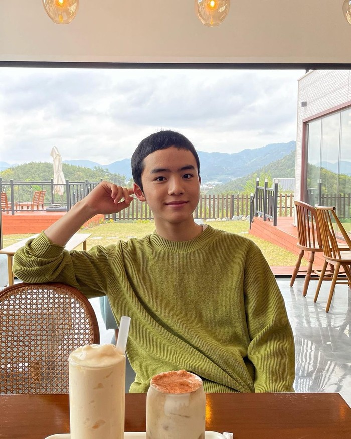 Most of the public believes that Moon Woo Jin, who is currently under the T-One Entertainment agency, will become a big-name actor in the future, especially with his latest heart-touching success./ Photo: instagram.com/mwj_mom