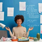 5 Cara Simpel Mencapai Work Life Balance, Biar Nggak Selalu Pusing Akibat Kerjaan Menumpuk!