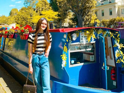 7 Potret Cantik Brenda Salim Putri Ferry Salim yang Jarang Tersorot