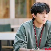 5 Aktor Populer yang Jadi Lawan Main Park Eun Bin di Drama Korea, Chemistry-nya Patut Diacungi Jempol!