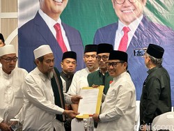 Deklarasi Laskar Santri AMIN, Cak Imin: Ujung Tombak Pemilih di Pesantren