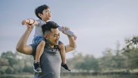 25 Kata-kata Bijak Ayah Untuk Nasihat Anak Laki-lakinya