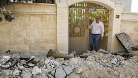 Deret Serangan Israel yang Sudah Meluas dari Gaza, RS hingga Masjid