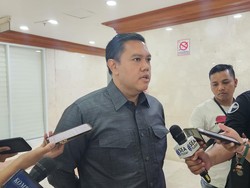 Komisi I DPR soal Revisi UU TNI Digugat ke MK: Itu Hak Warga