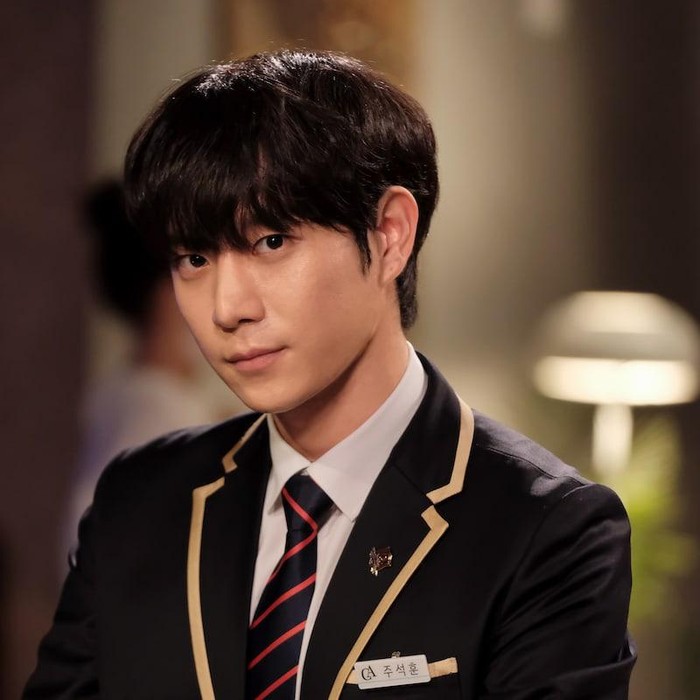 Kim Young Dae di The Penthouse: War in Life (2020 - 2021) Kim Young Dae di The Penthouse: War in Life (2020 - 2021)
