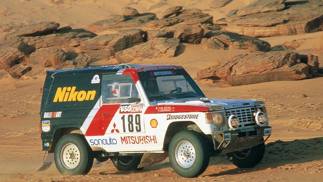 Generasi pertama Mitsubishi Pajero mendapatkan penghargaan sebagai mobil bersejarah oleh Japan Automotive Hall of Fame2 (JAHFA).