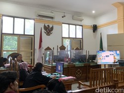 Mahasiswa Methodist Jadi Kurir Ganja 135 Kg Divonis 20 Tahun Bui-Denda Rp 2 M