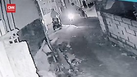 VIDEO: CCTV Rekam Masriah Kabur dari Rumah Jelang Sidang Perdana