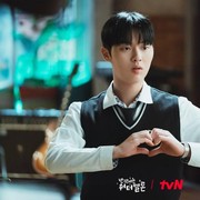 3 Aktor Korea yang Berperan Jadi Sosok 'Ayah' di Masa Muda dalam Drakor, Auranya Cocok Banget!