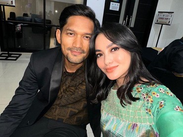 img-title Ibnu Jamil & Ririn Ekawati Ungkap Menu Buka Puasa Favorit