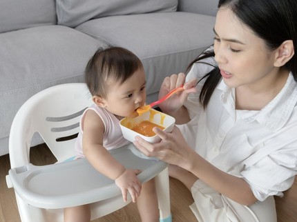 Wadah Penyimpanan MPASI yang Baik Menurut Dokter, Plastik atau Kaca?