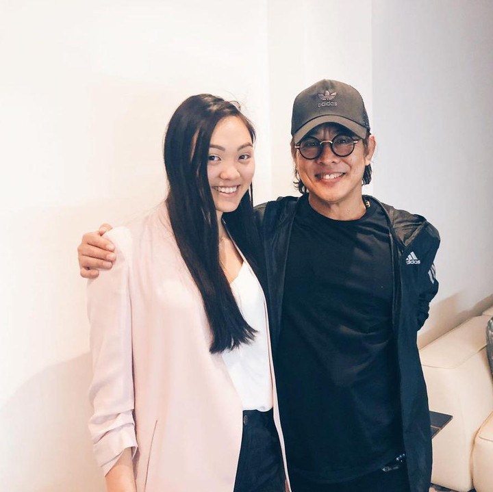 <p>Jane Li merupakan putri pertama dari dua bersaudara, Bunda. Anak aktor laga Jet Li ini lahir pada 19 April 2000 dan sudah berusia 23 tahun. (Foto: Instagram @janeli419)<br /><br /><br /></p>
