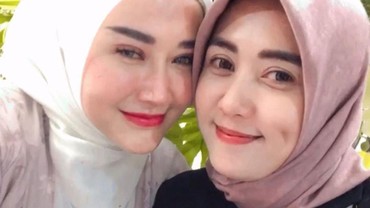 img-title Bantah Terlibat, 7 Potret Kebersamaan Marissya Icha & Hay Tje yang Bongkar Chat Fuji