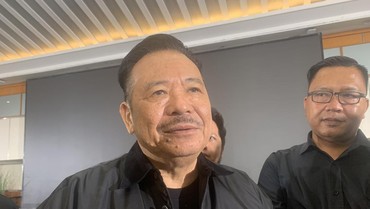 img-title Otto Hasibuan Ungkap Barbuk yang Diduga Disembunyikan Ayah Mirna Salihin