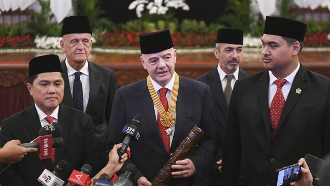Ketua Umum PSSI Erick Thohir menyebut Indonesia 'banjir' tawaran event dari FIFA usai sukses menggelar Piala Dunia U-17 2023.