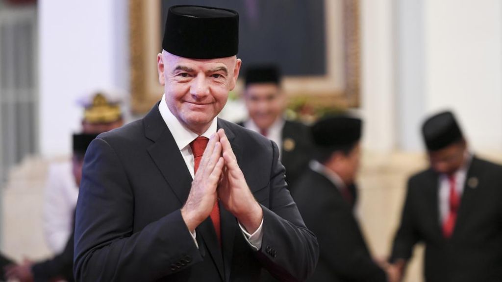 Infantino Resmi 'Nyapres' Lagi di FIFA, Tatap Tiga Periode
