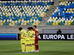 Dua Pemain Villarreal Tolak Heningkan Cipta saat Lawan Tim Israel