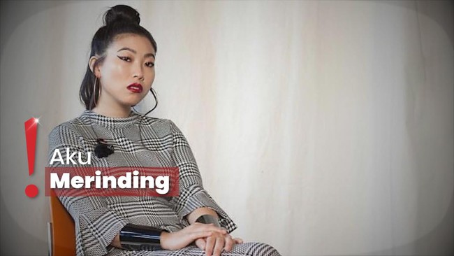 Bukan Satu Tapi Dua, Aktris Awkwafina Bertemu dengan Patung Lilinnya